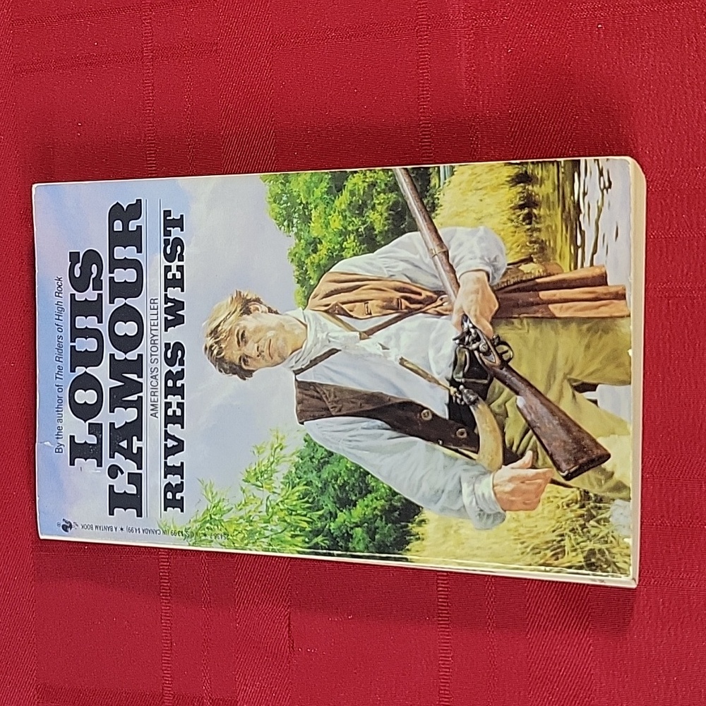Louis Lamour Rivers West, 1975 Western Novel Paperback